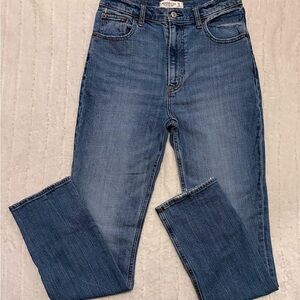 Abercrombie & Fitch Women’s Jeans 90s Slim Straight Ultra High Rise Denim 27/4